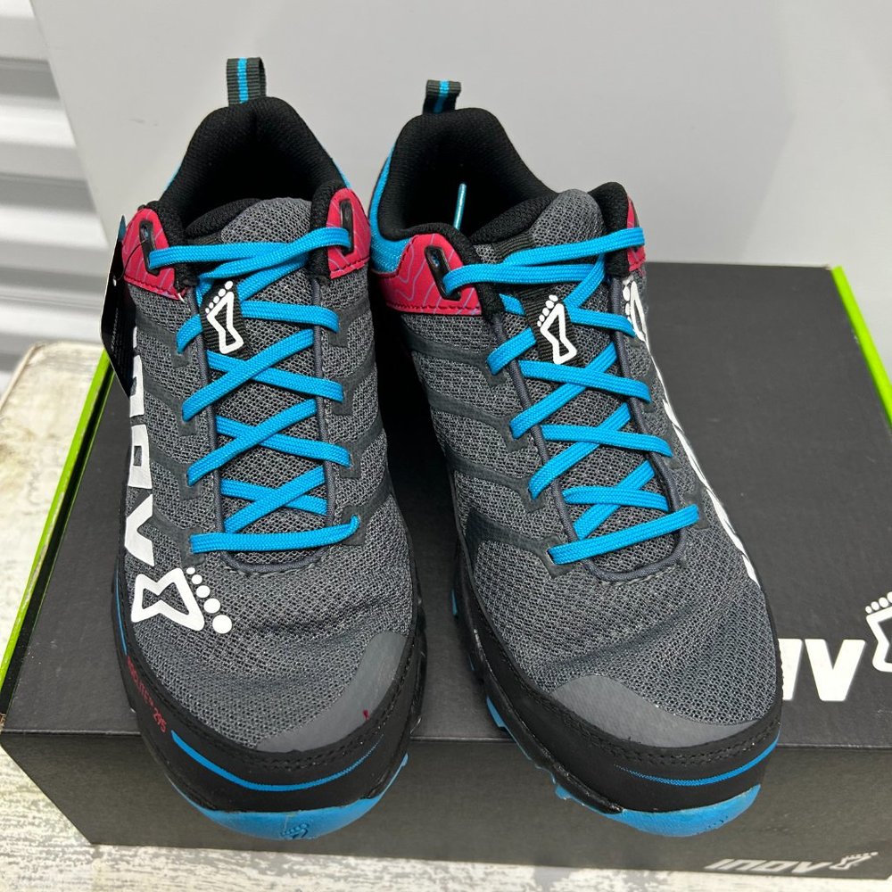 Inov-8 ROCLITE 295: Conquer Trails in Grey/Berry/Blue Style - Picture 2 of 9